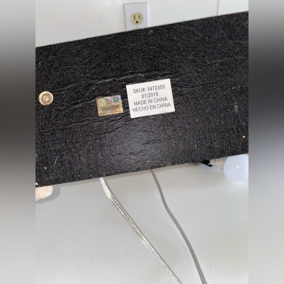 Table Lamp portable Luminaire No E 61844096- new with out box +free light bulb - Picture 6 of 16